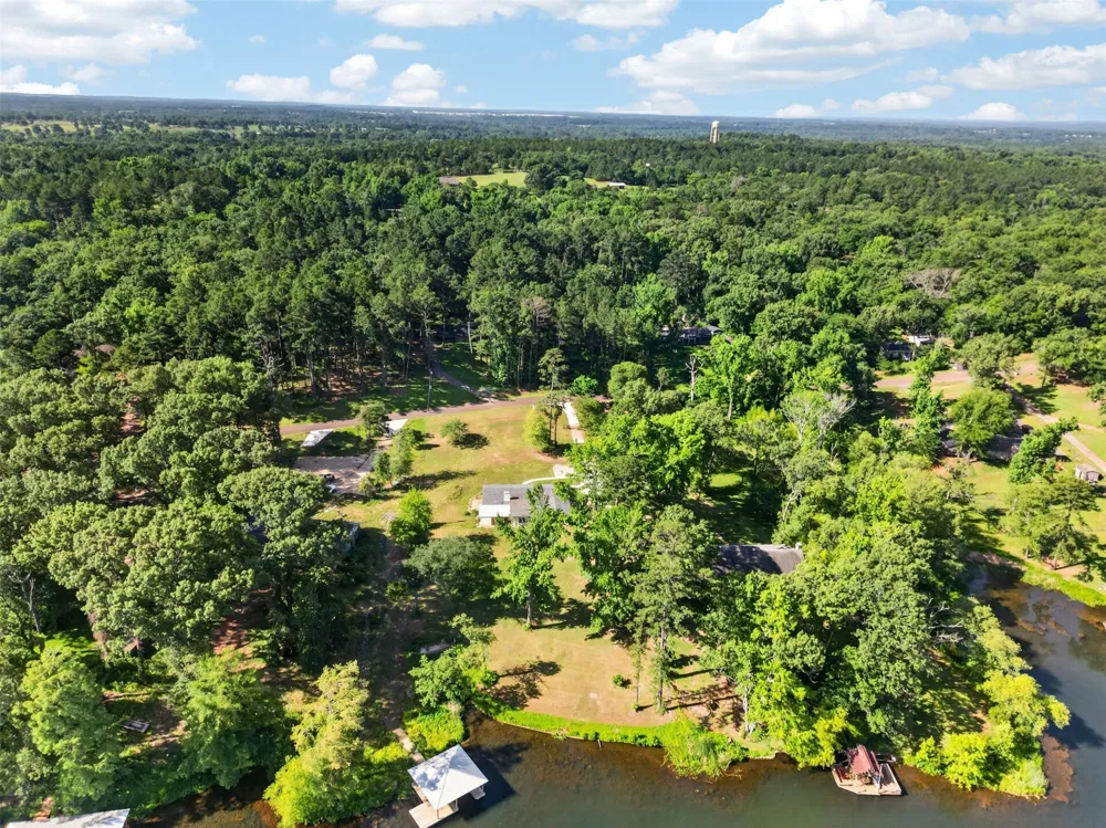 13426 County Road 468 Tyler, TX 75704