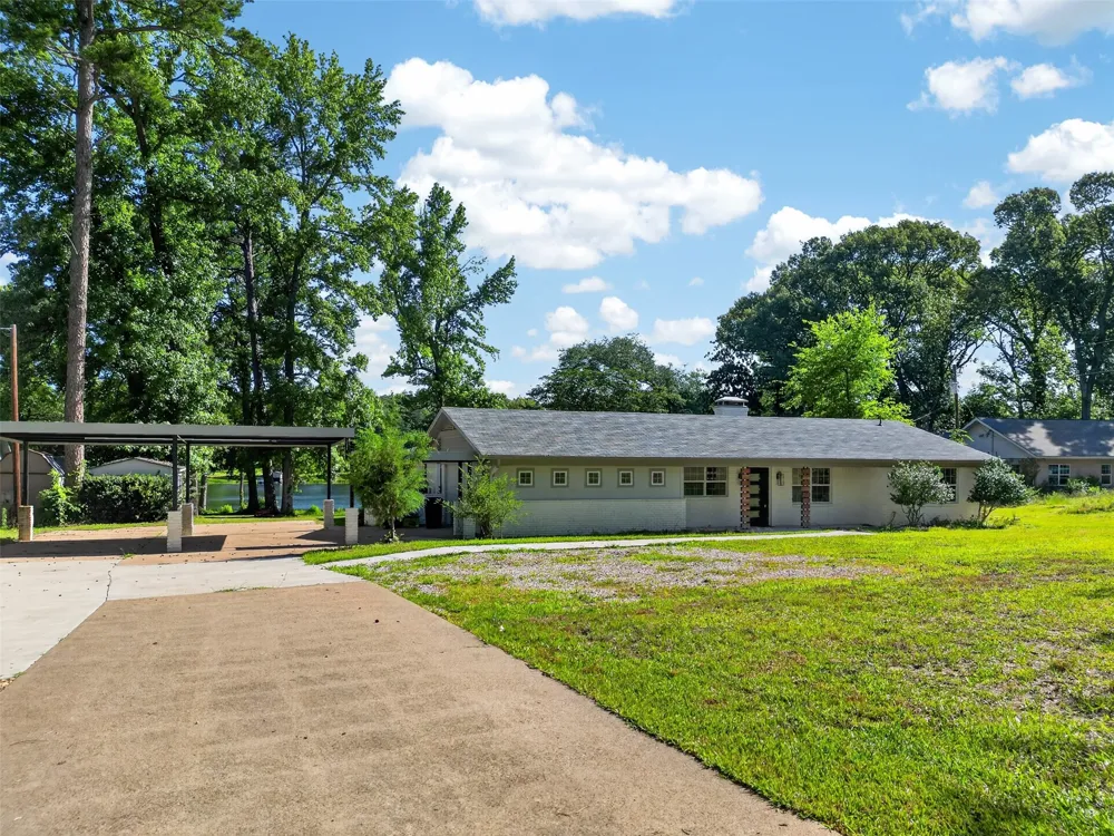 13426 County Road 468 Tyler, TX 75704