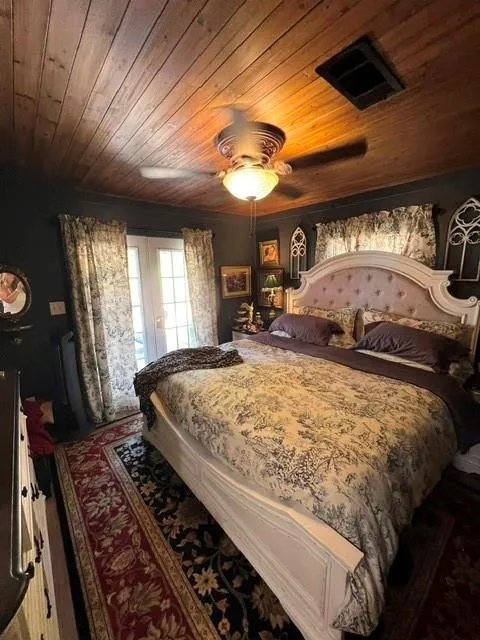 456 Sherwood Forest Drive Woodville, TX 75979