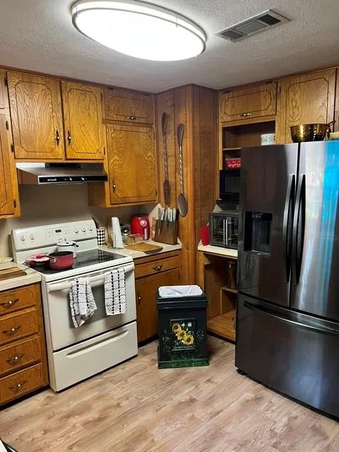 456 Sherwood Forest Drive Woodville, TX 75979