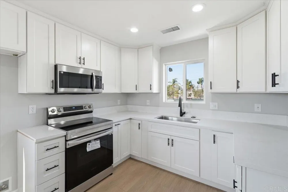 1839 Rios Avenue #1 & 2 Chula Vista, CA 91911
