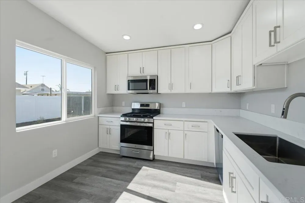1839 Rios Avenue #1 & 2 Chula Vista, CA 91911