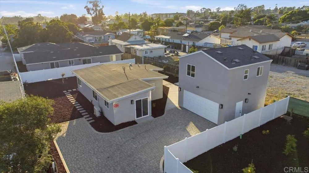 1839 Rios Avenue #1 & 2 Chula Vista, CA 91911