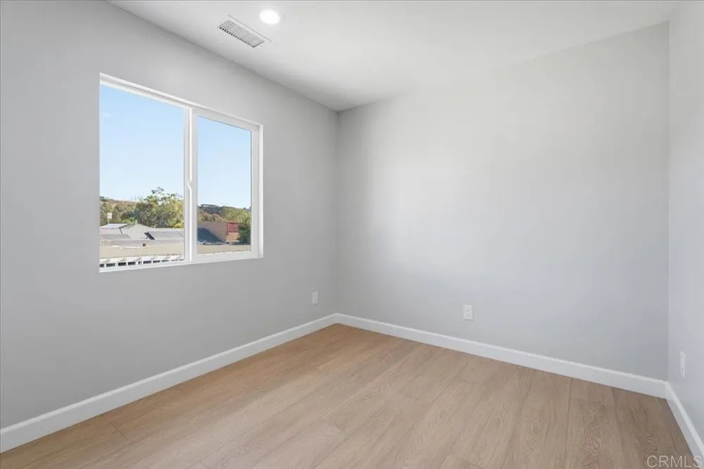 1839 Rios Avenue #1 & 2 Chula Vista, CA 91911