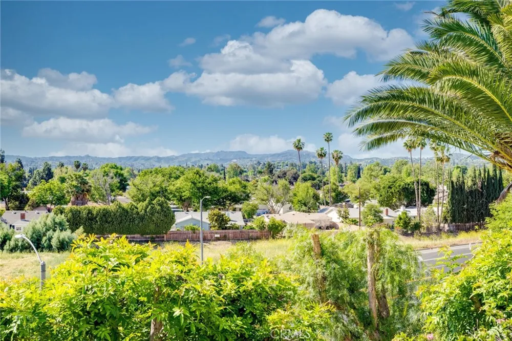 7126 Atheling Way West Hills, CA 91307