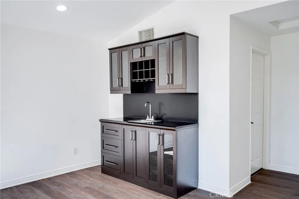 7126 Atheling Way West Hills, CA 91307