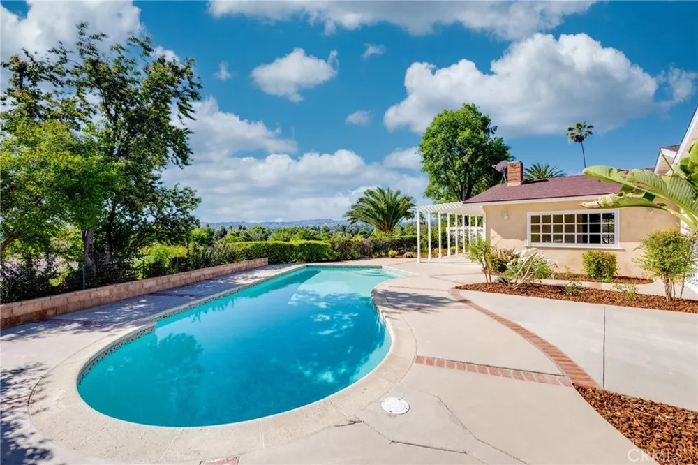 7126 Atheling Way West Hills, CA 91307