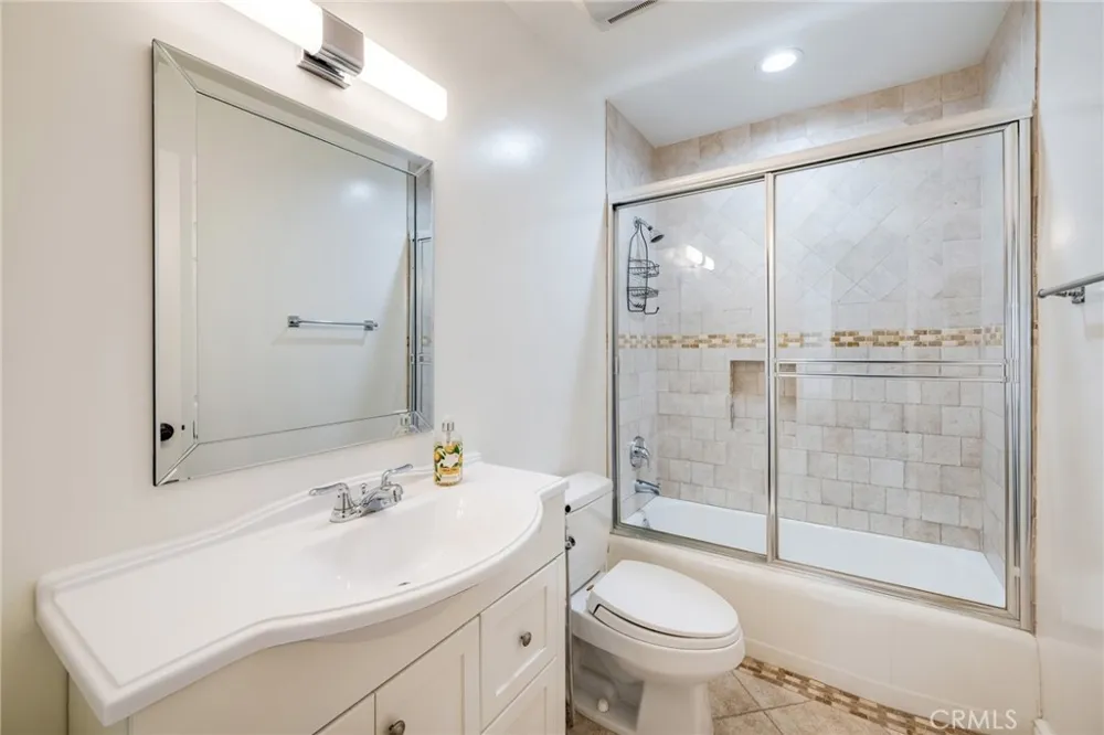 7126 Atheling Way West Hills, CA 91307