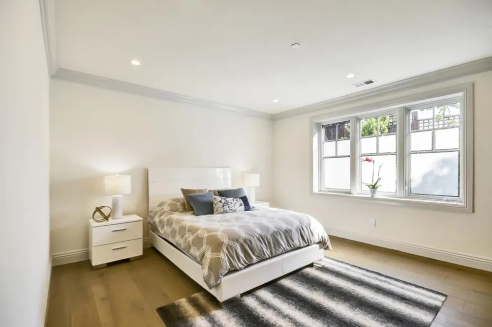 1516 Los Montes Drive Burlingame, CA 94010
