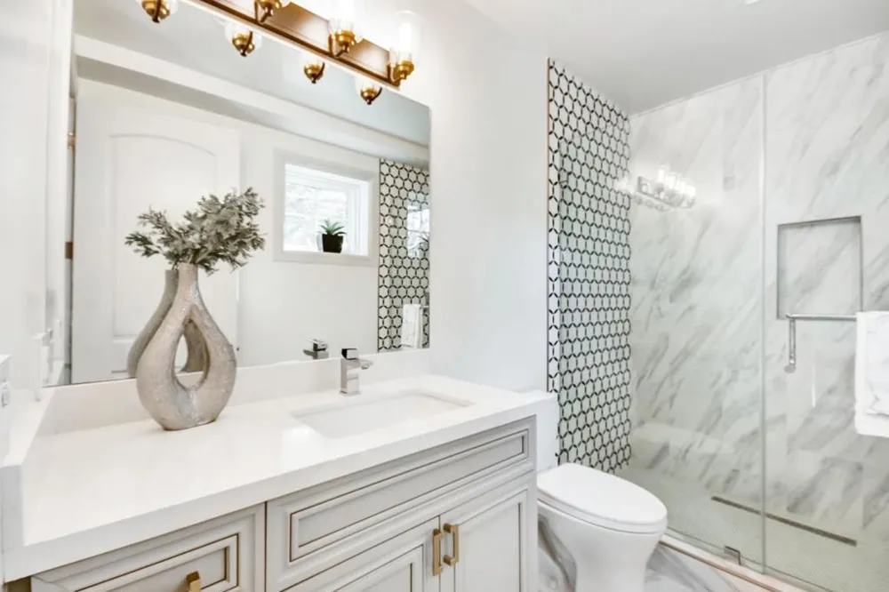 1516 Los Montes Drive Burlingame, CA 94010