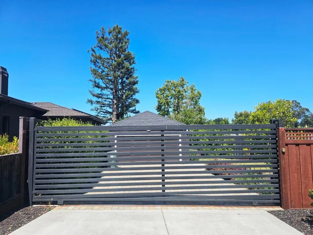 1516 Los Montes Drive Burlingame, CA 94010