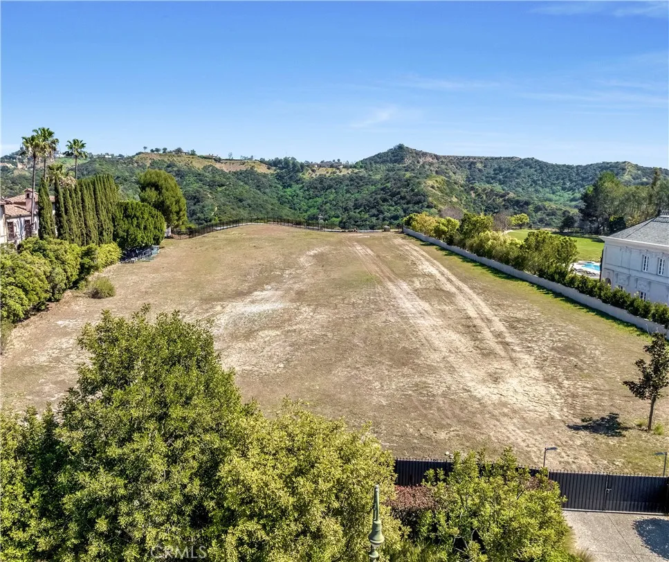 45 Beverly Park Circle Beverly Hills, CA 90210