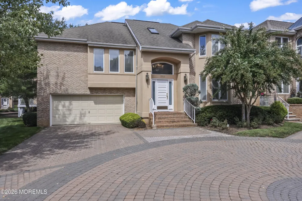 248 Navesink Court Holmdel, NJ 07733