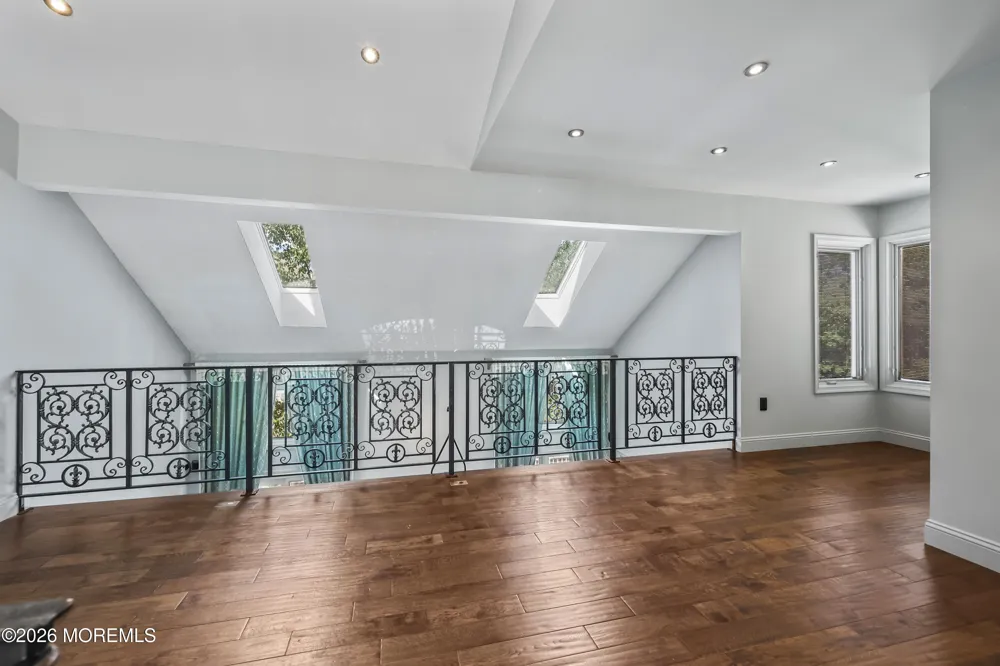 248 Navesink Court Holmdel, NJ 07733