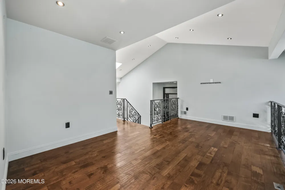 248 Navesink Court Holmdel, NJ 07733