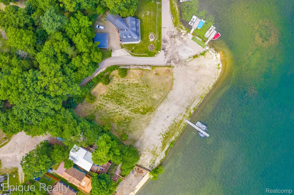 4058 Hunt Road Elba Township, MI 48446