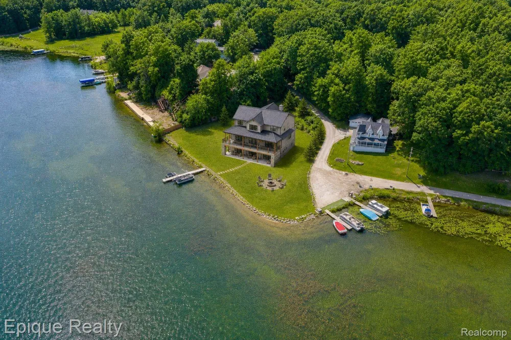 4058 Hunt Road Elba Township, MI 48446