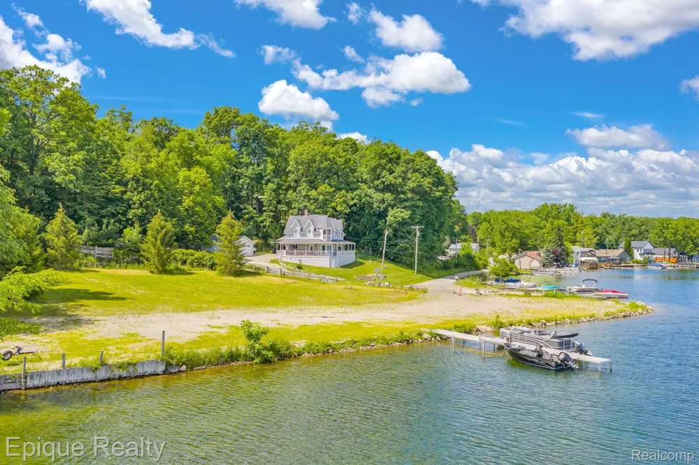 4058 Hunt Road Elba Township, MI 48446