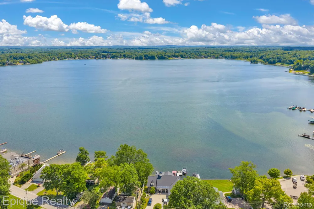 4058 Hunt Road Elba Township, MI 48446