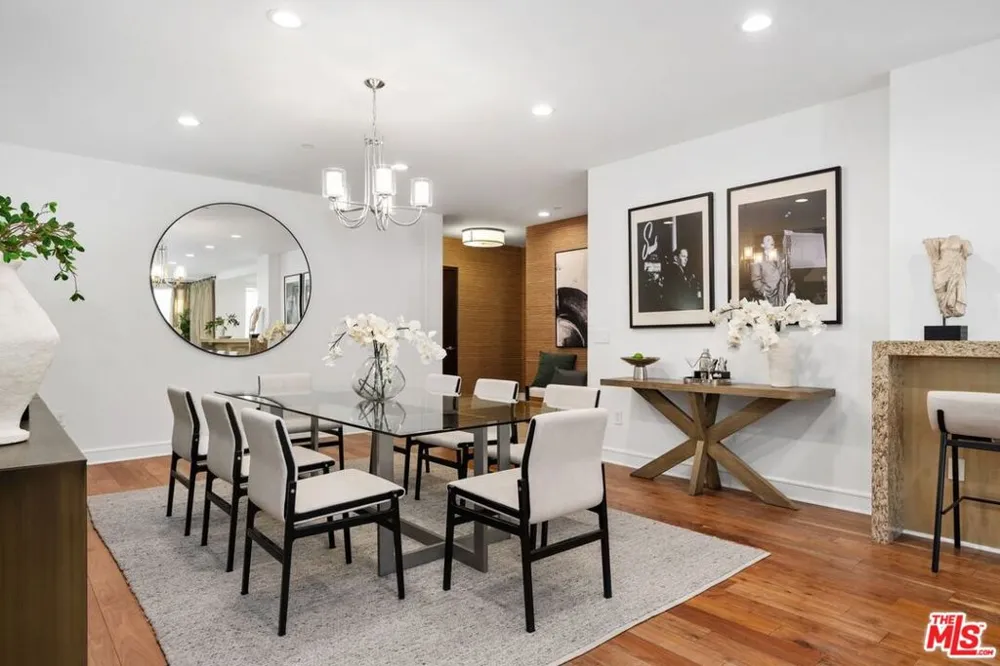 447 Doheny Drive #102 Beverly Hills, CA 90210
