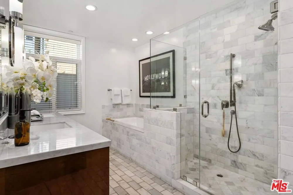 447 Doheny Drive #102 Beverly Hills, CA 90210