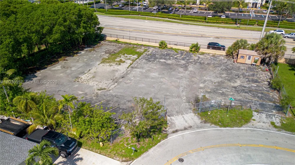 311 NW 135th Way Plantation, FL 33325