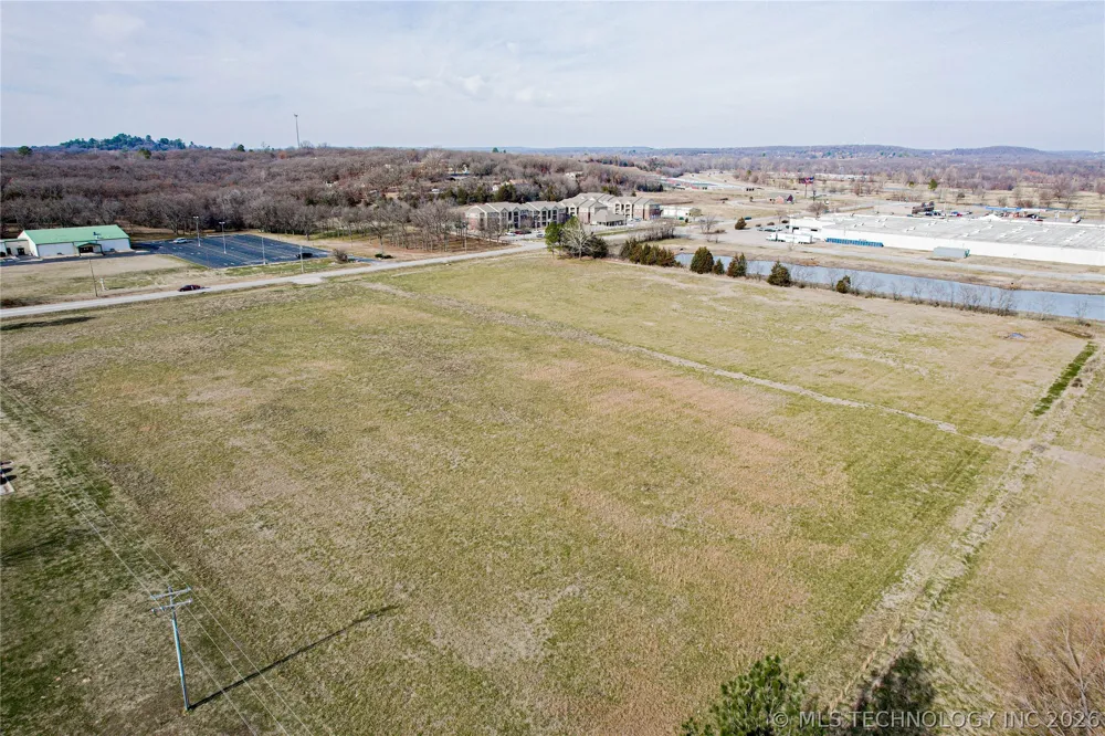 1409 S Wickham Road Sapulpa, OK 74066