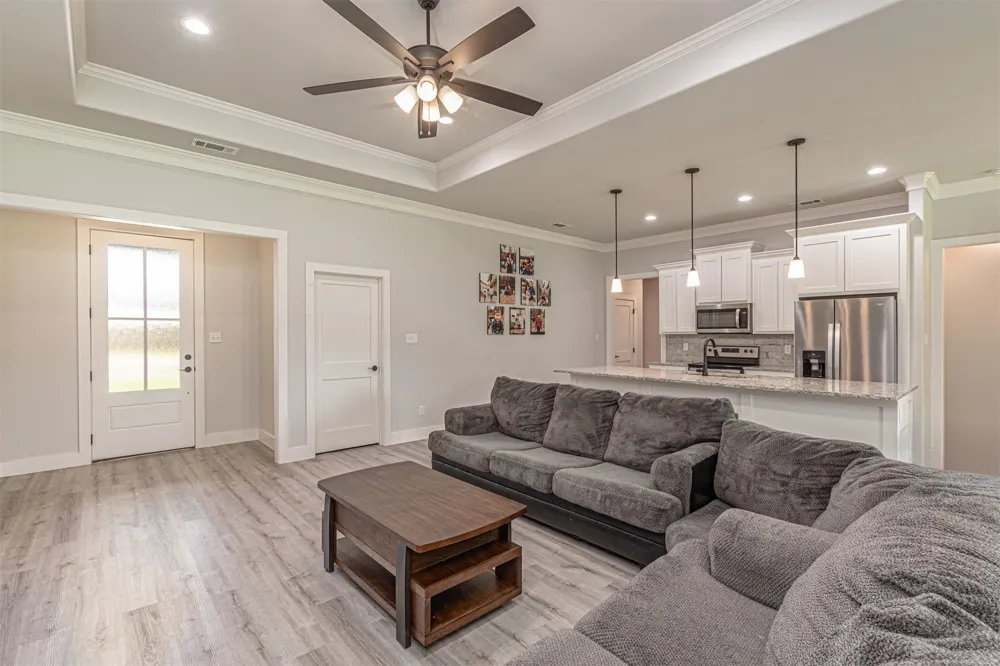 533 Limestone Circle Mabank, TX 75147