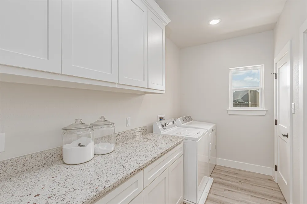 533 Limestone Circle Mabank, TX 75147