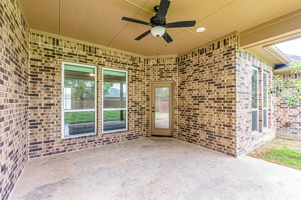 533 Limestone Circle Mabank, TX 75147