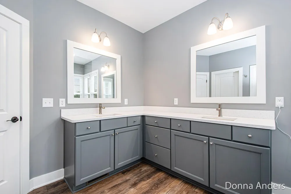 1936 Red Barn Drive Jamestown Charter Township, MI 49426