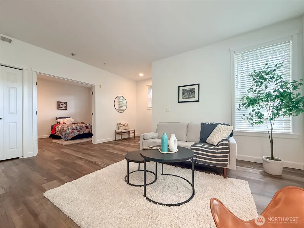 12208 NE 24th Street #124 Bellevue, WA 98005