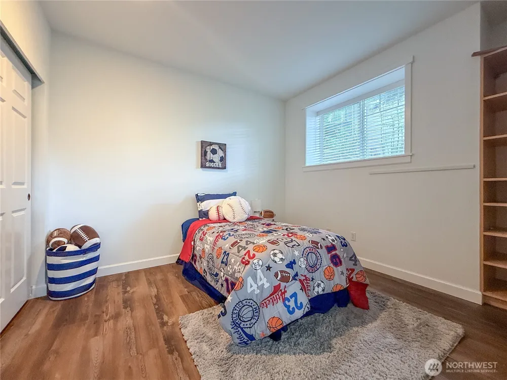 12208 NE 24th Street #124 Bellevue, WA 98005