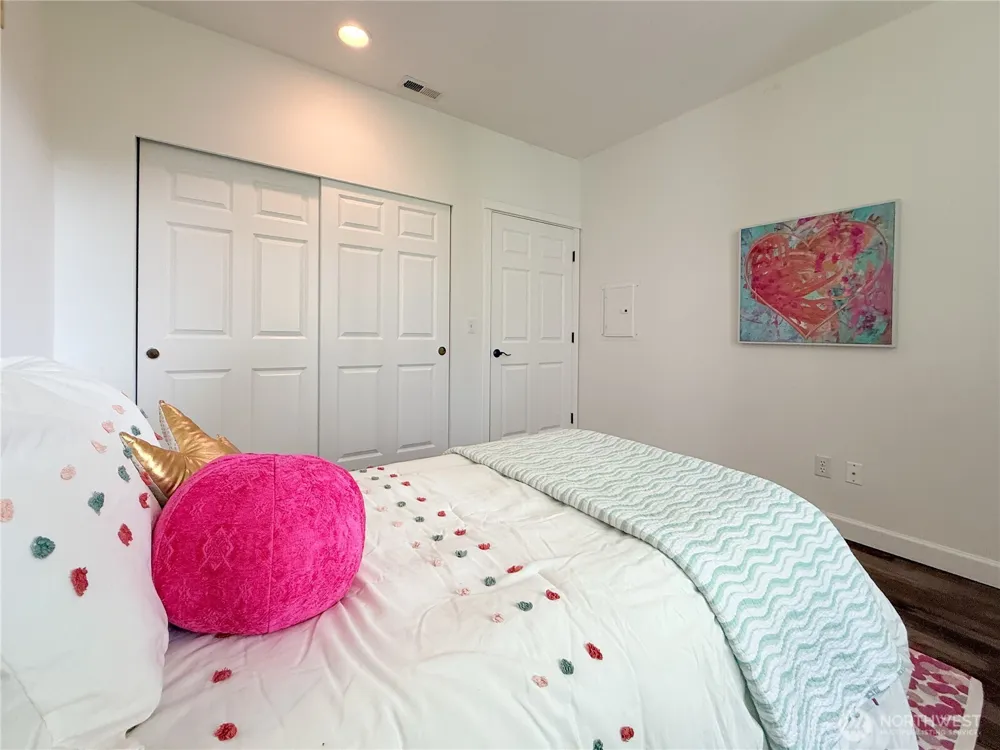 12208 NE 24th Street #124 Bellevue, WA 98005