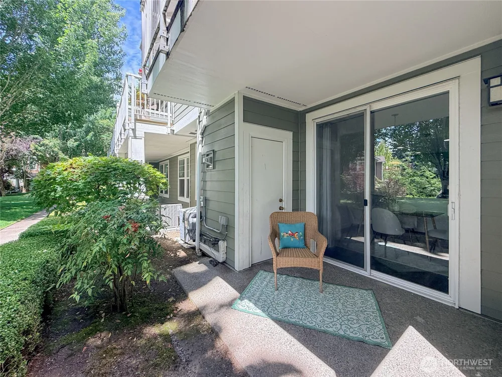 12208 NE 24th Street #124 Bellevue, WA 98005