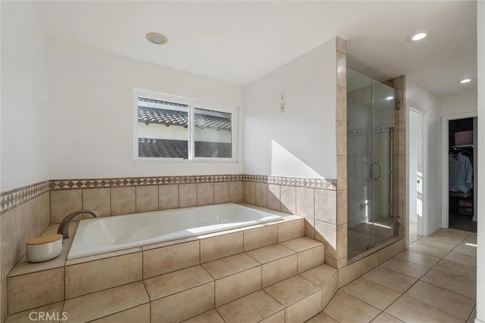 9434 Pico Vista Downey, CA 90240