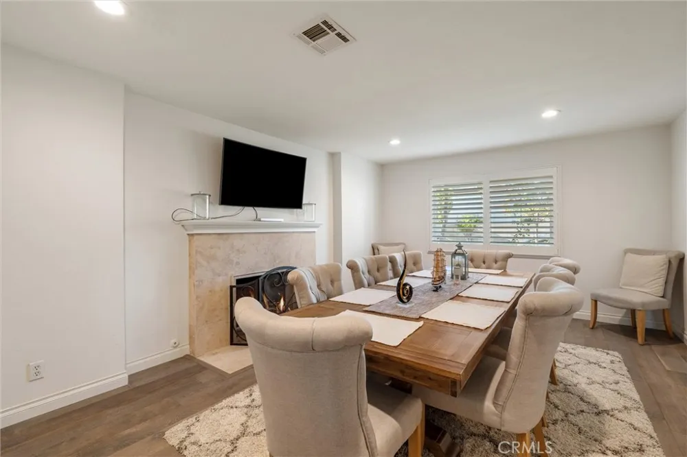 9434 Pico Vista Downey, CA 90240