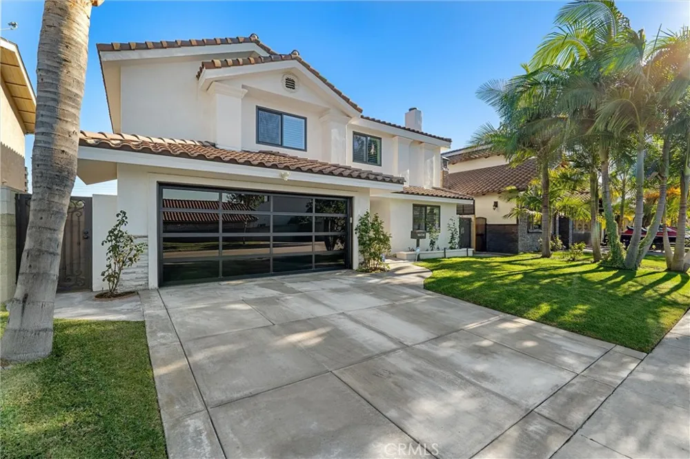 9434 Pico Vista Downey, CA 90240