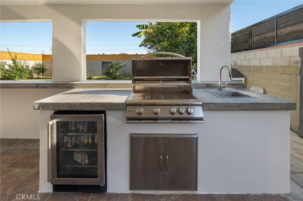 9434 Pico Vista Downey, CA 90240