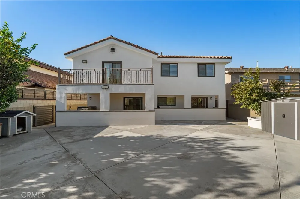 9434 Pico Vista Downey, CA 90240