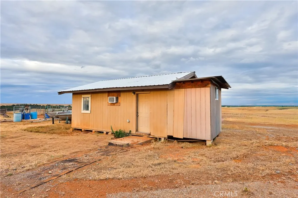 5180 Huggins rd Corning, CA 96021