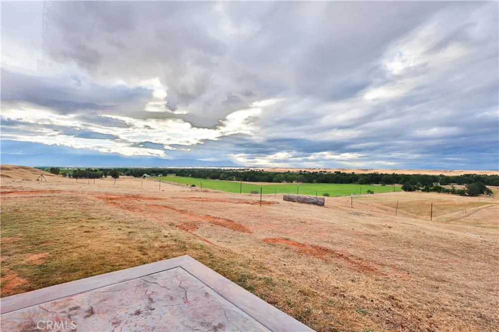 5180 Huggins rd Corning, CA 96021