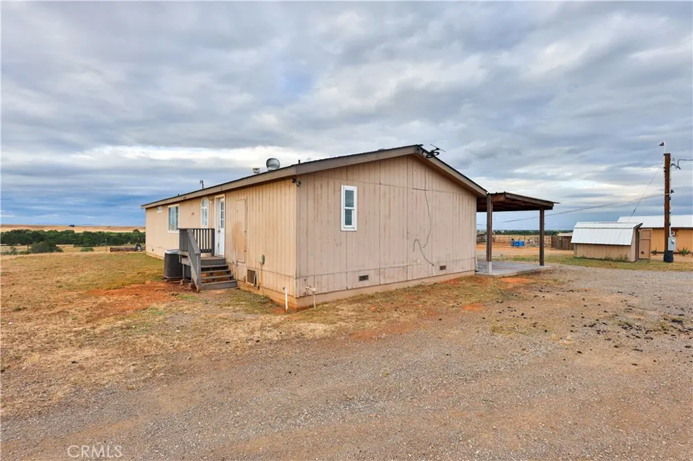 5180 Huggins rd Corning, CA 96021
