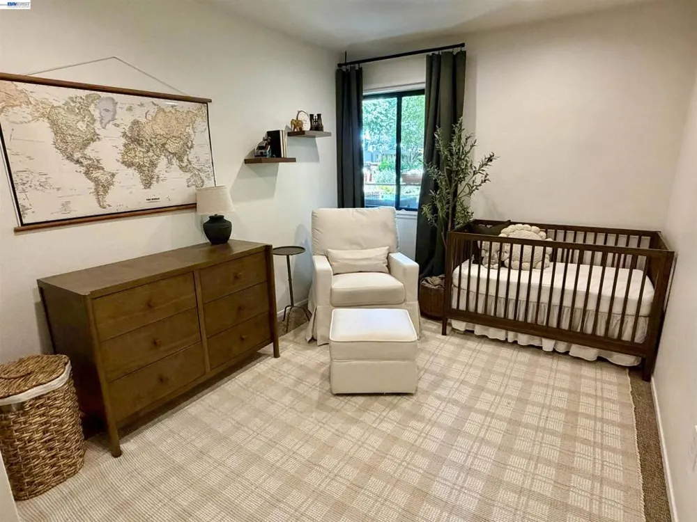 1201 Alta Vista Dr #108 Walnut Creek, CA 94596