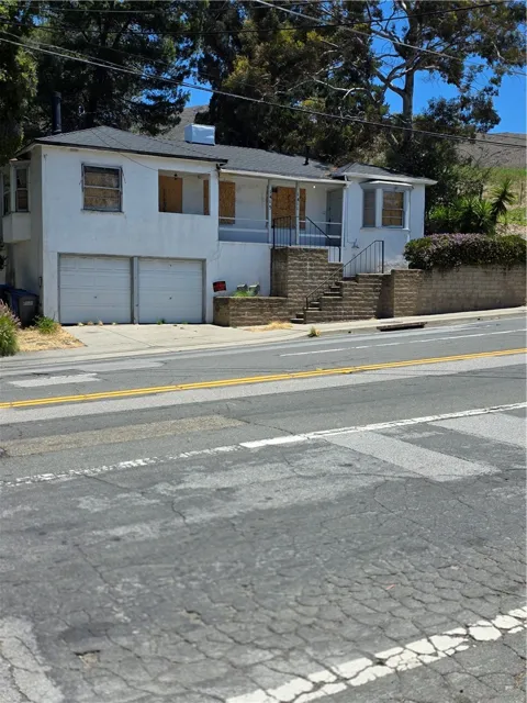 1411 San Luis Drive