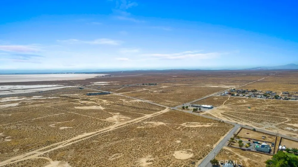 Claymine Rd North Edwards, CA 93523
