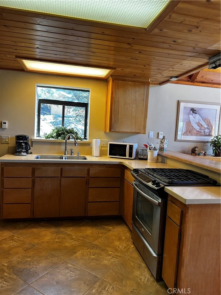 15009 CHESTNUT COURT Pine Mountain Club, CA 93222