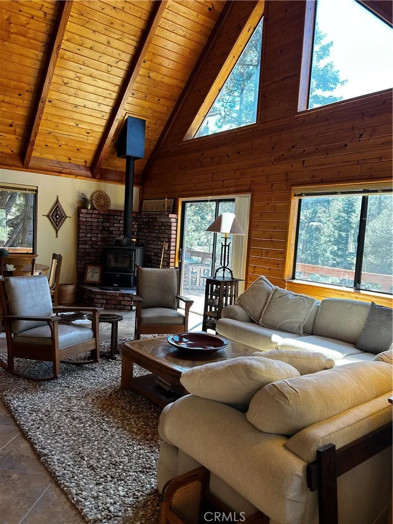 15009 CHESTNUT COURT Pine Mountain Club, CA 93222