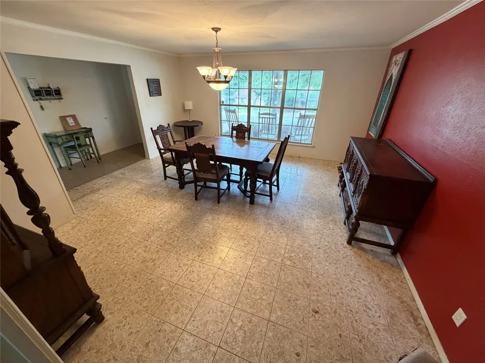 5713 Roberts Drive Waco, TX 76710