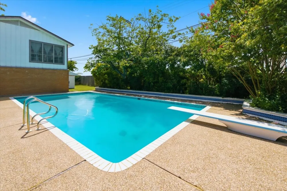 5713 Roberts Drive Waco, TX 76710